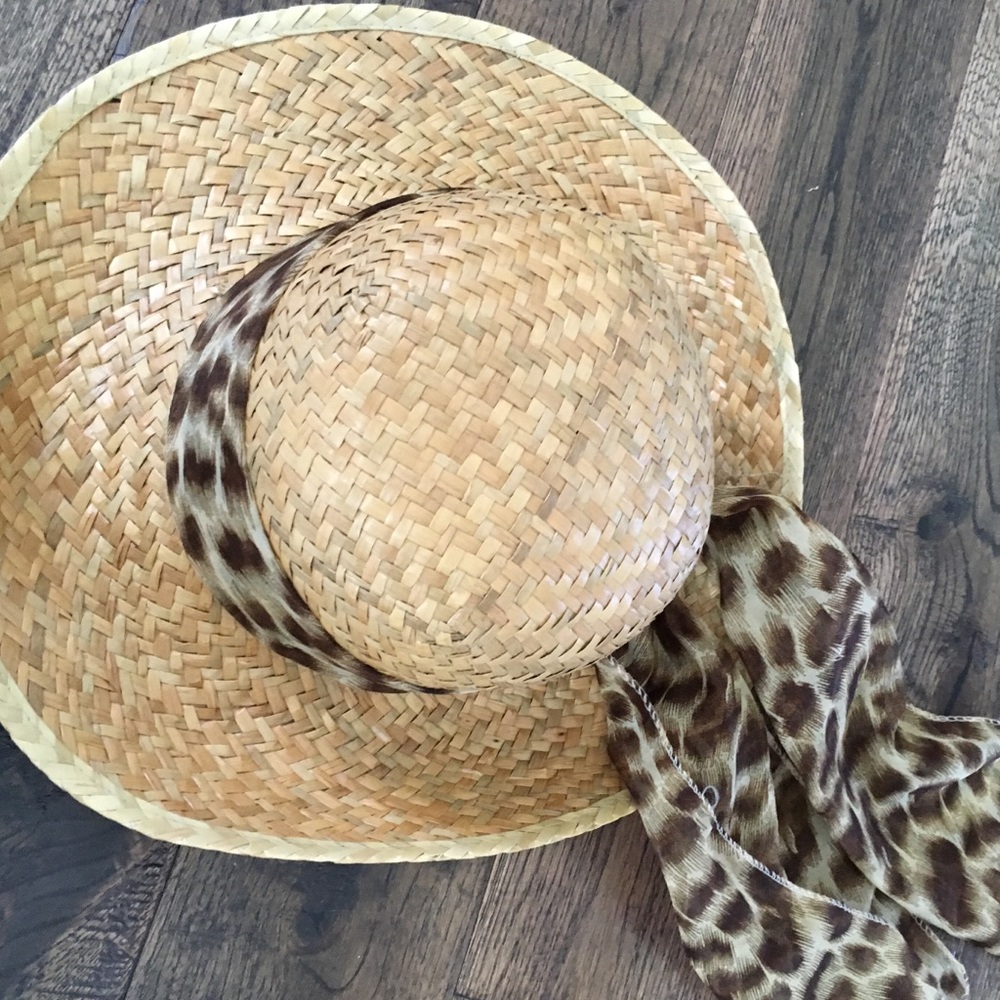 Straw Derby Hat 👒